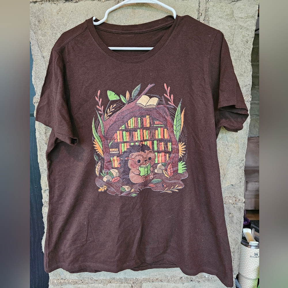 Brown T-Shirt with Hedgehog and Books Graphic
